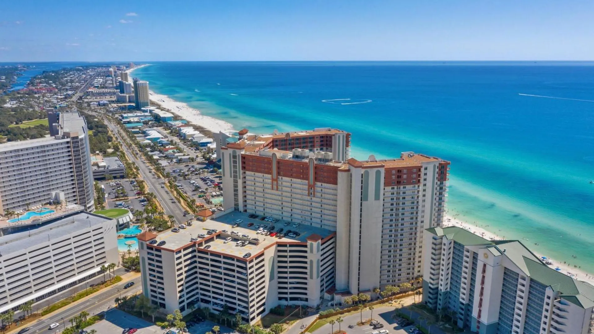 Apartment Shores Of Panama Chic 2-Bd Beachfront Resort Condo! By Dolce Vita Getaways! Panama City Beach