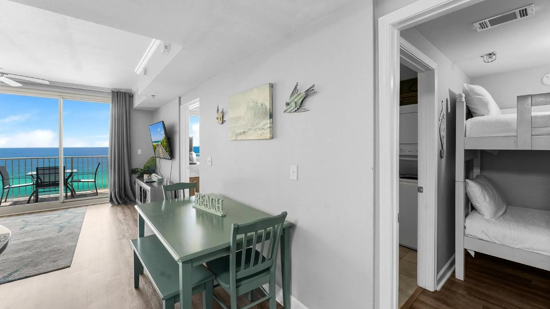 Shores Of Panama Chic 2-Bd Beachfront Resort Condo! By Dolce Vita Getaways! Panama City Beach Apartment